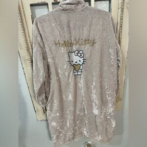 Pottery Barn Teen Velvet Hello Kitty  Robe